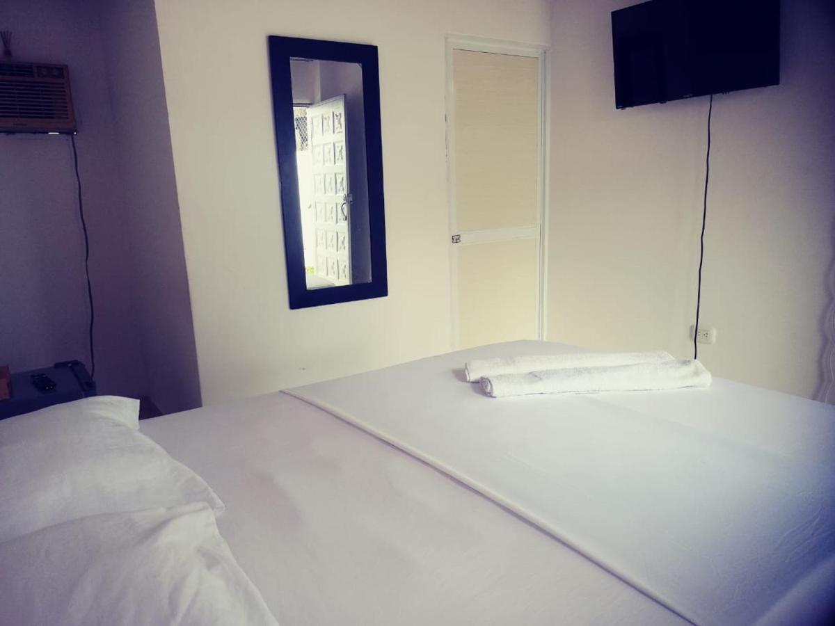 Hostal La Sierra Nevada Palomino Extérieur photo