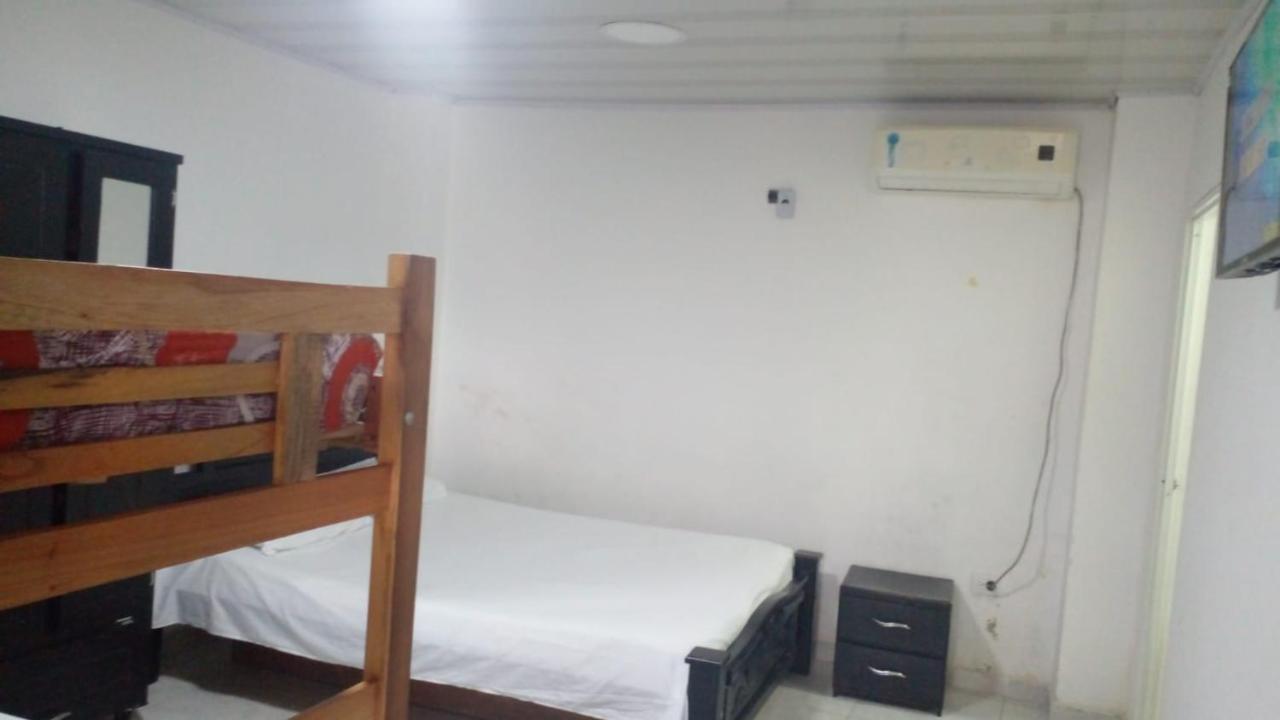 Hostal La Sierra Nevada Palomino Extérieur photo